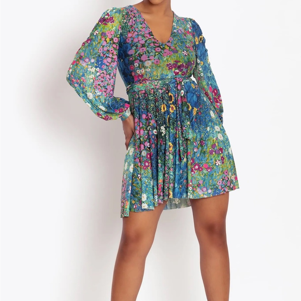 New with tags BlackMilk Klimt Collage Pink Sheer Romance Dress in size Large